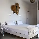 Aparthotel Bob's Tolón