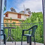 Bob's Aparthotel