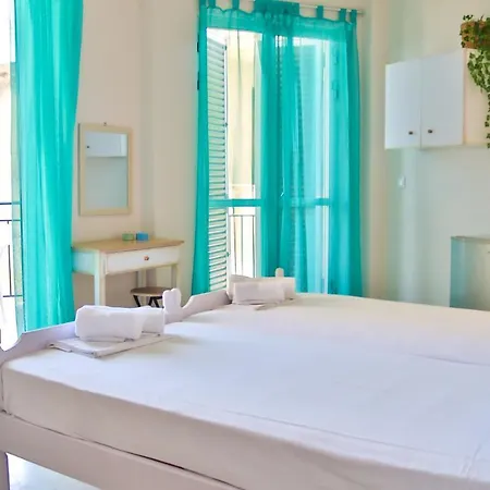 Bob's Aparthotel Tolón