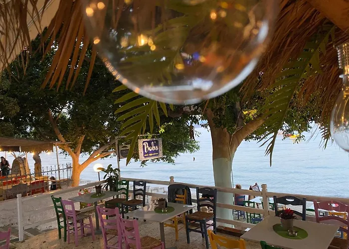 Bob's Apartmanhotel 3*